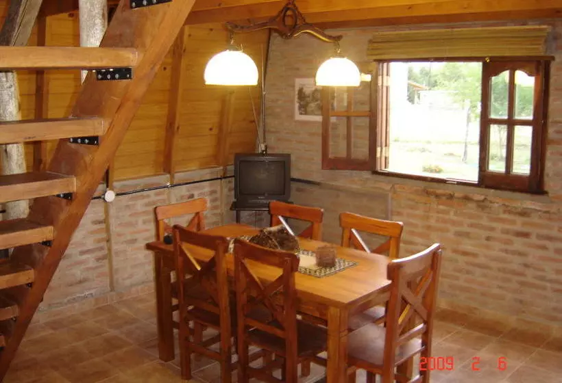 ホテル Cabañas Ecos Del Rio
