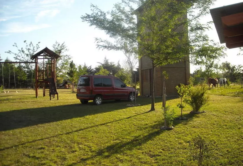 ホテル Cabañas Ecos Del Rio