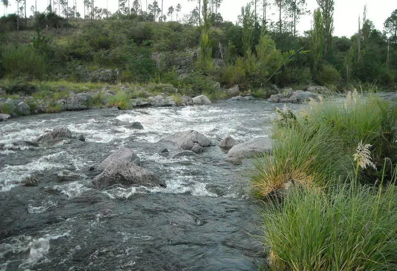 ホテル Cabañas Ecos Del Rio