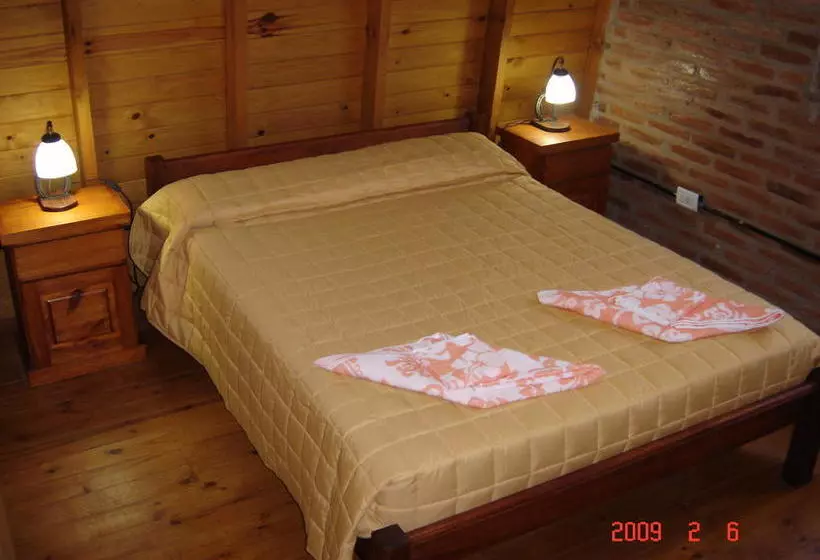ホテル Cabañas Ecos Del Rio