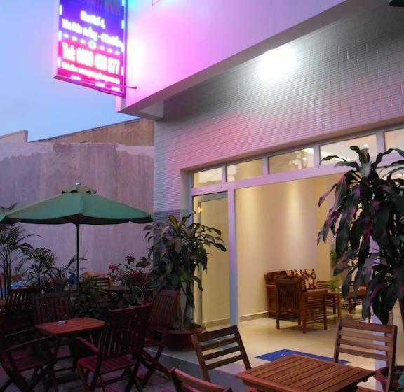 هتل Con Son Island