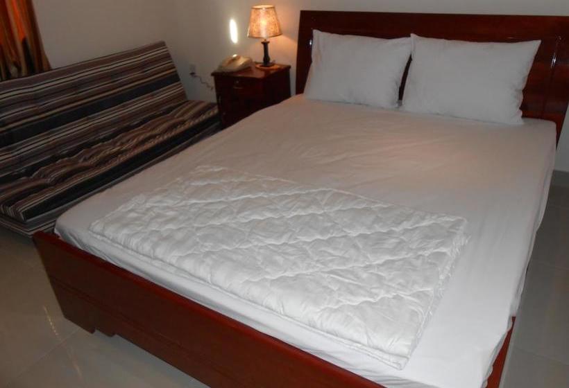 هتل Con Son Island