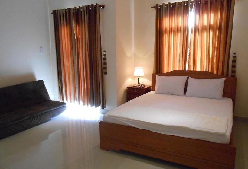 هتل Con Son Island