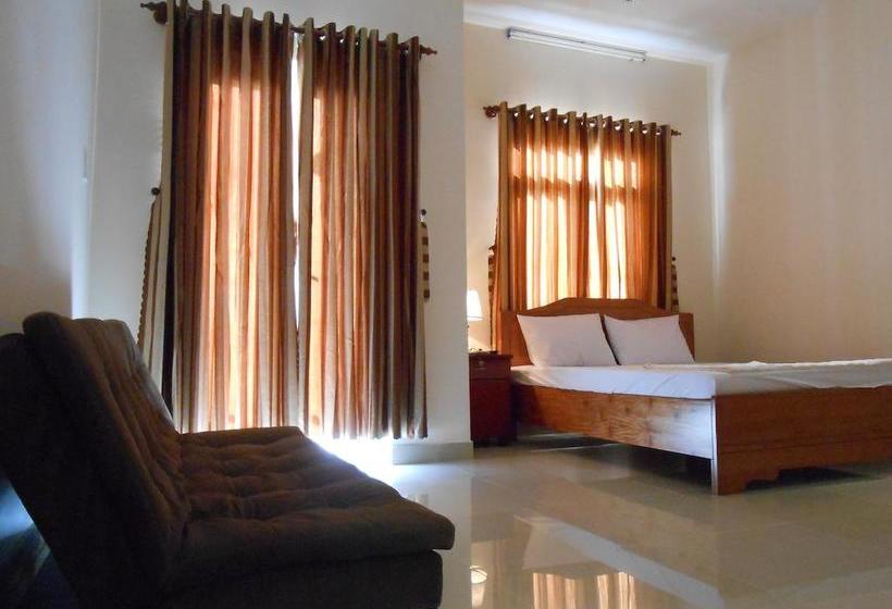 هتل Con Son Island