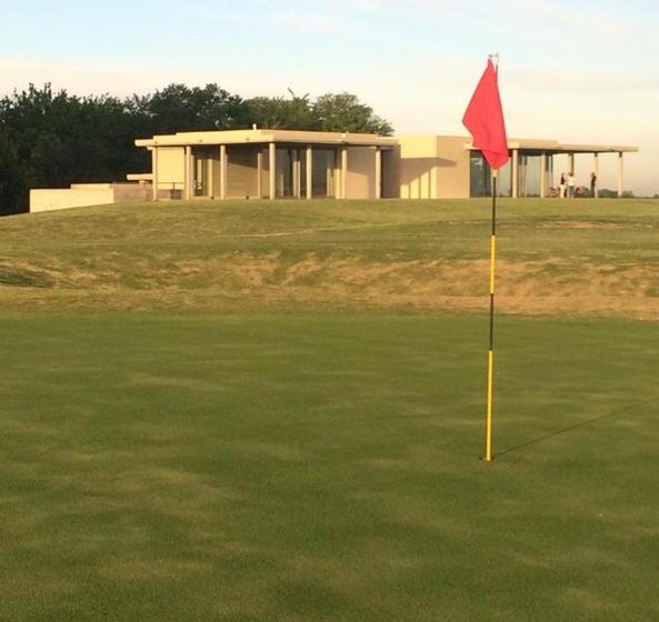 ホテル Estancia Villa Maria