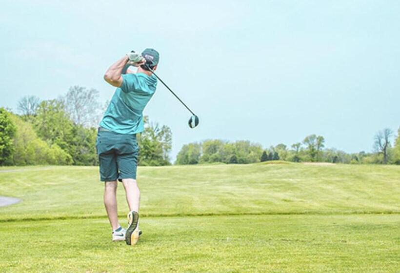 ホテル Estancia Villa Maria