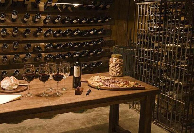 ホテル Estancia Villa Maria