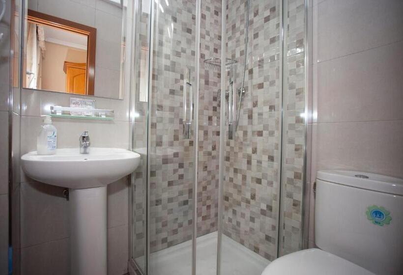 هتل Hospedaje Los Rosales