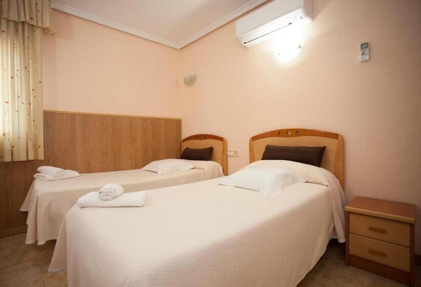 هتل Hospedaje Los Rosales