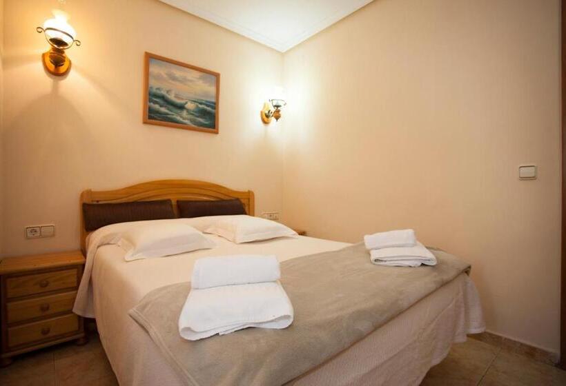 هتل Hospedaje Los Rosales