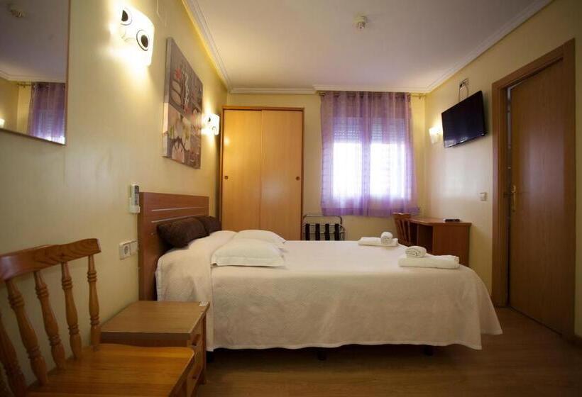 هتل Hospedaje Los Rosales