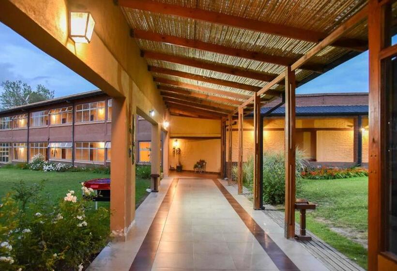 Otel Hostería El Remanso