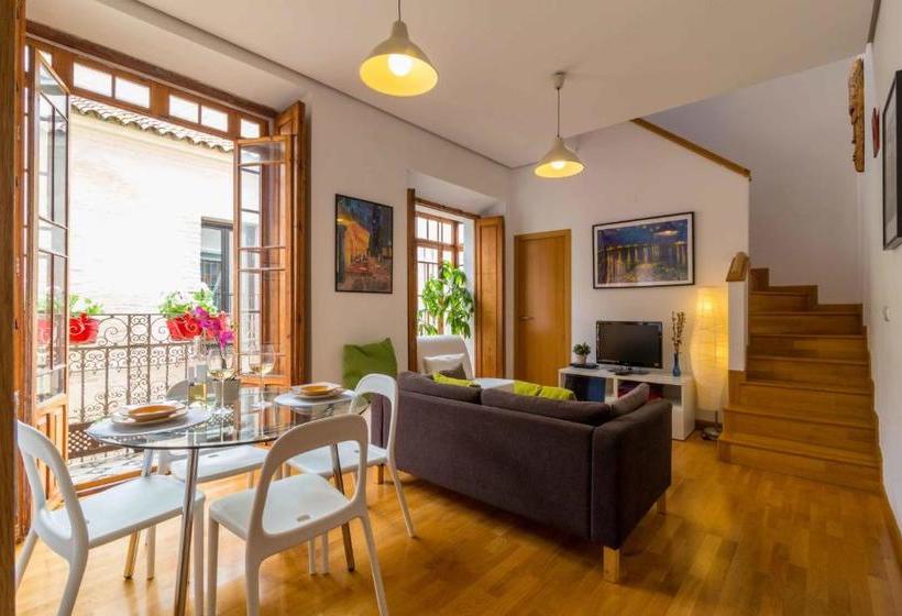 هتل La Casa Del Conde De Gelves