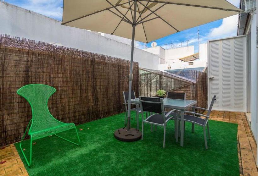 هتل La Casa Del Conde De Gelves