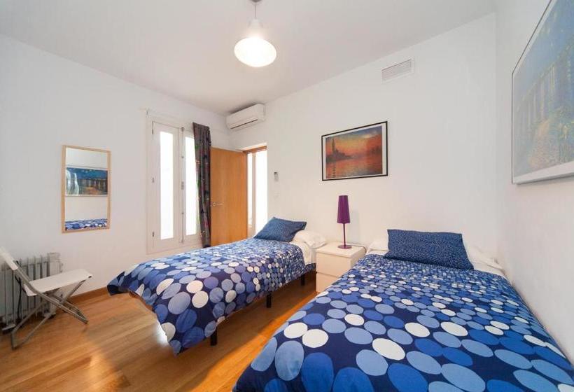 هتل La Casa Del Conde De Gelves