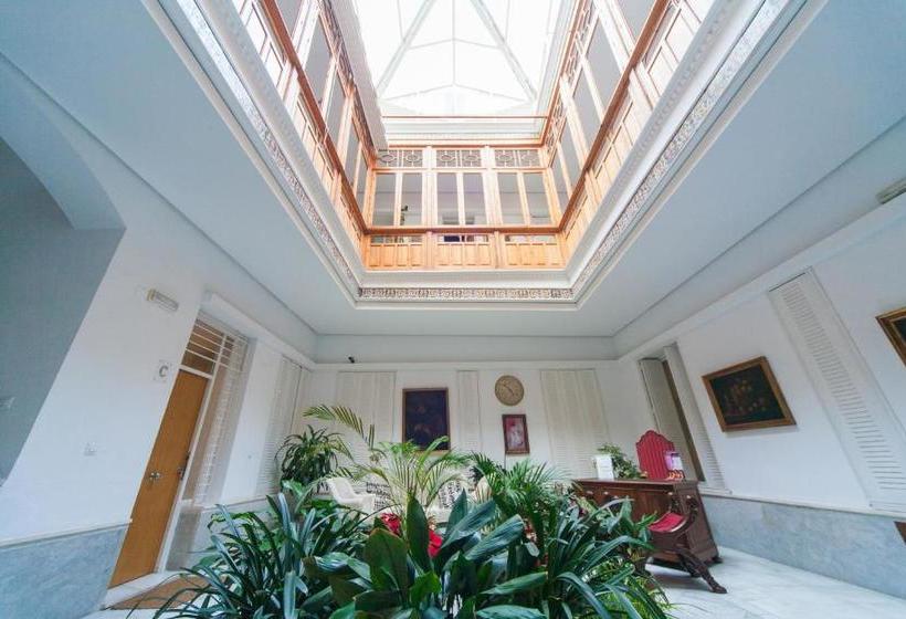 هتل La Casa Del Conde De Gelves