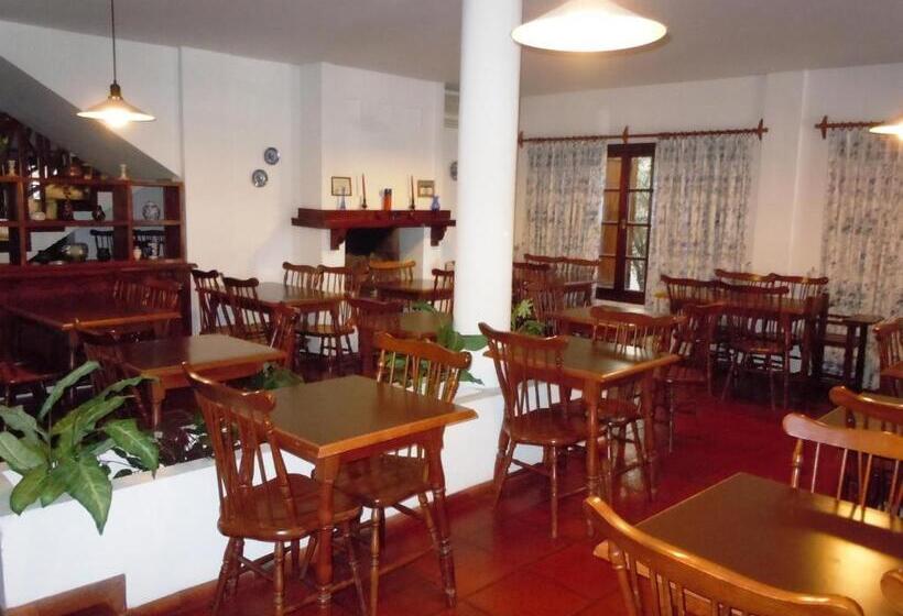 هتل Las Araucarias