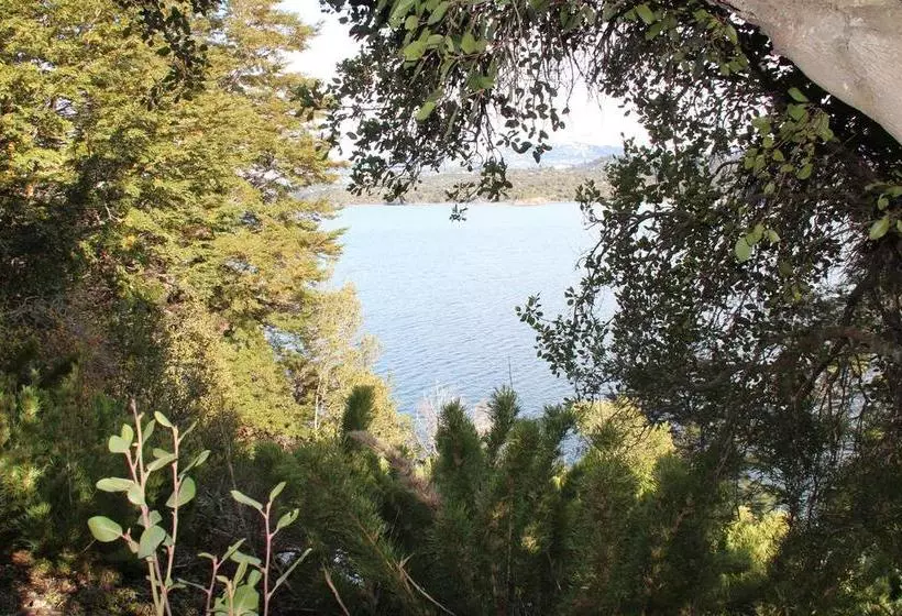 ホテル Peninsula De Los Coihues
