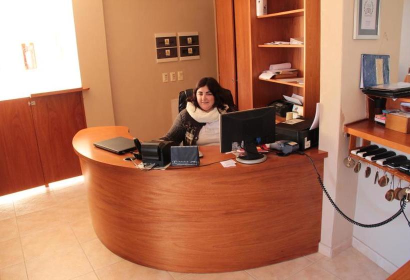 Hotel Peninsula De Los Coihues