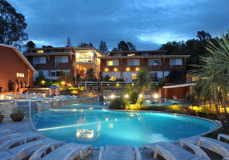 Lomakeskus Lake Buenavista Apart Hotel & Suites
