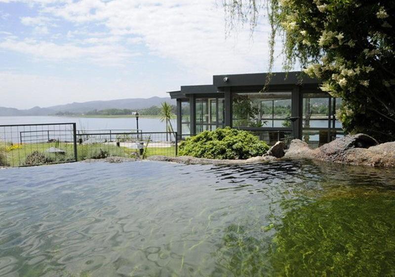 Lomakeskus Lake Buenavista Apart Hotel & Suites