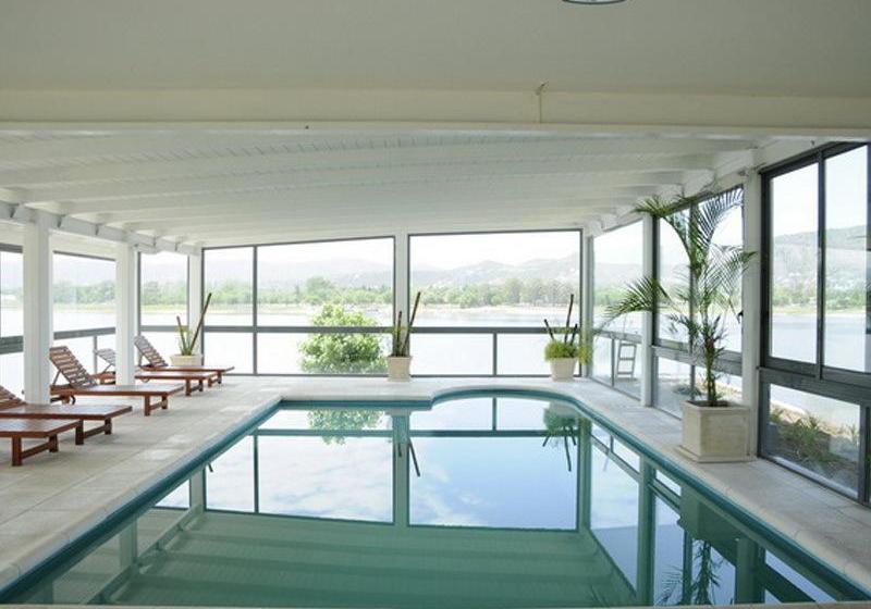 Lomakeskus Lake Buenavista Apart Hotel & Suites