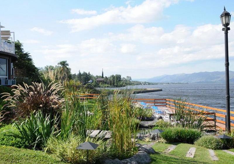 Lomakeskus Lake Buenavista Apart Hotel & Suites
