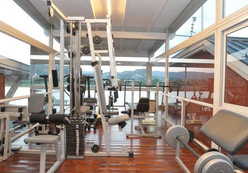 Lomakeskus Lake Buenavista Apart Hotel & Suites