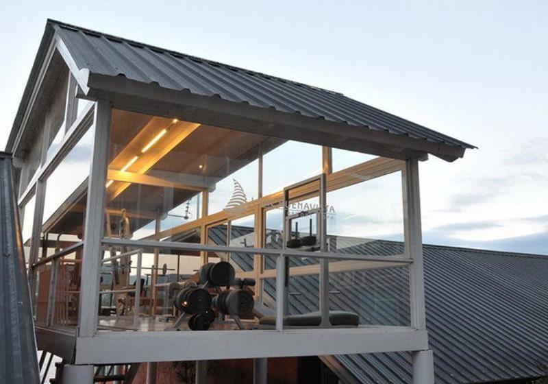 Lomakeskus Lake Buenavista Apart Hotel & Suites