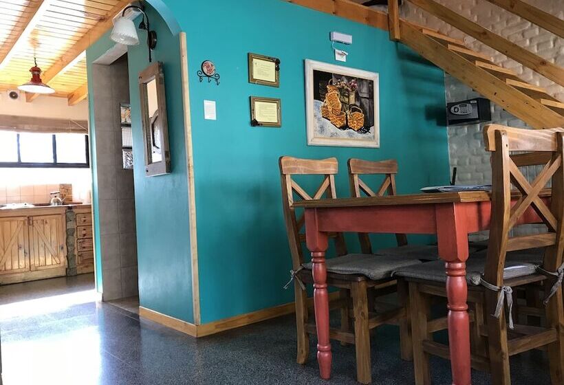 Bed & Breakfast El Colibrí Cabañas De La Naturaleza