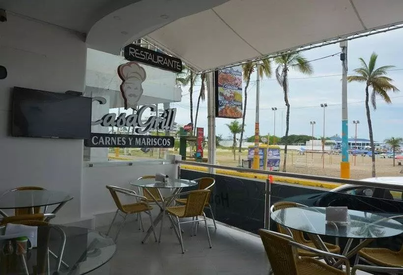 هتل Casablanca Salinas