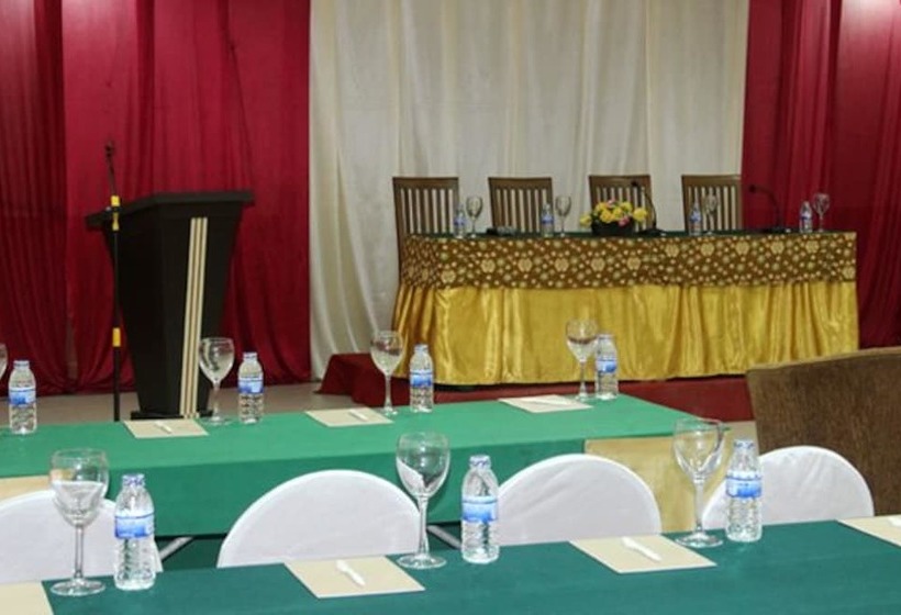 Ceria Hotel By Tritama Hospitality