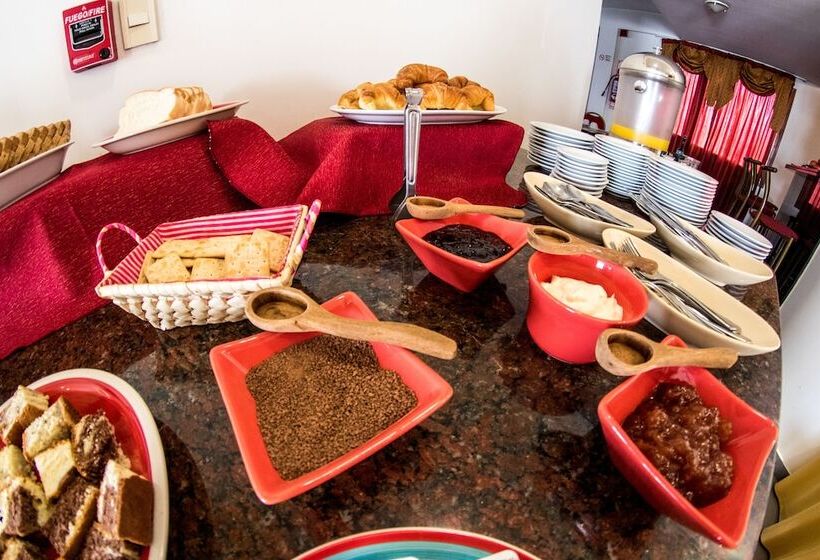 בית מלון כפרי El Prado