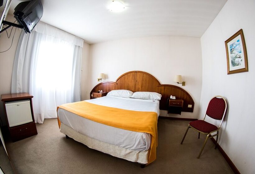 בית מלון כפרי El Prado