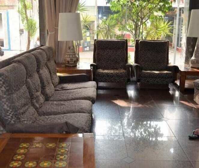 هتل Hostal Santa Fe De La Veracruz