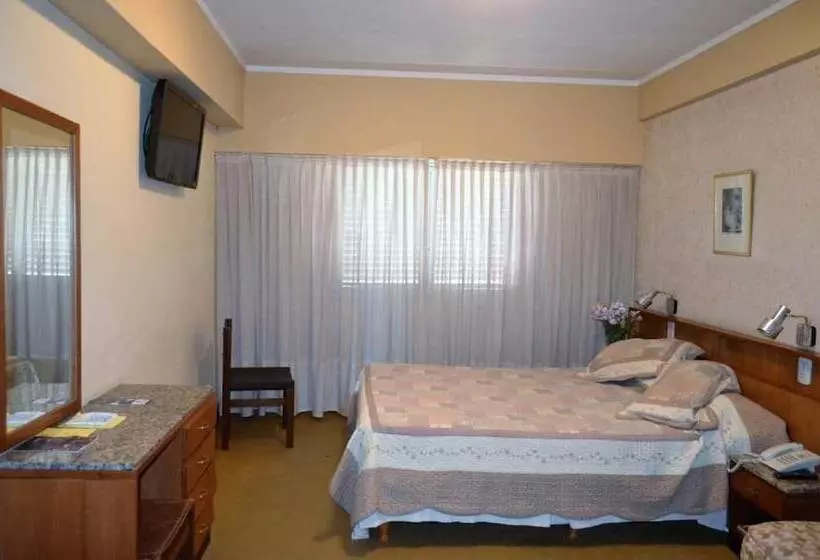 هتل Hostal Santa Fe De La Veracruz