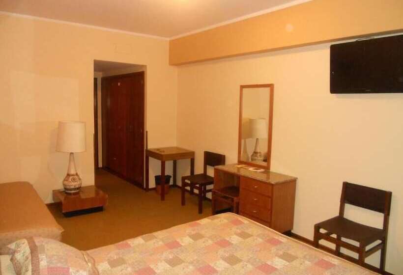 هتل Hostal Santa Fe De La Veracruz