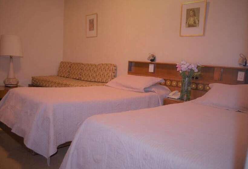 هتل Hostal Santa Fe De La Veracruz