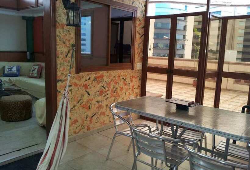 فندق Livingston Inn