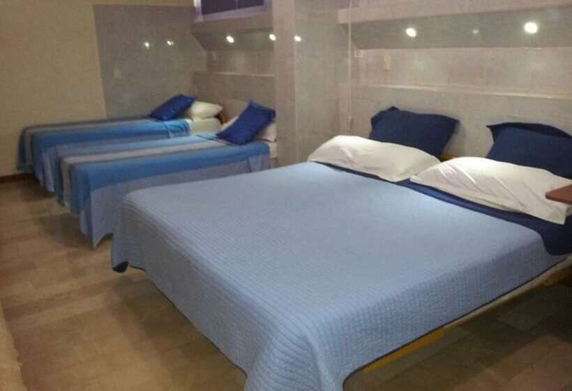 فندق Livingston Inn