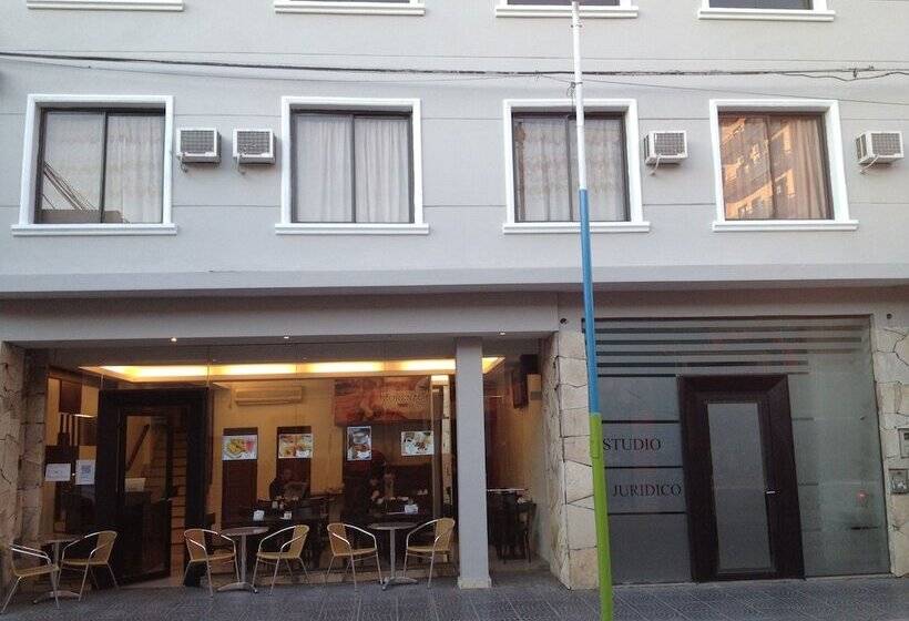 Hotel Lorenzo Suites