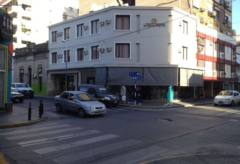 Hotel Lorenzo Suites