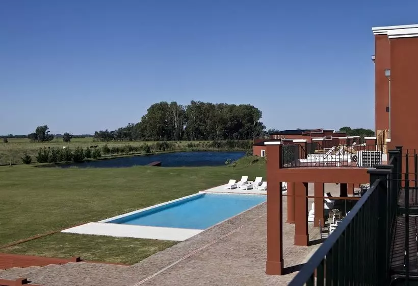 Pampas De Areco Resort De Campo & Spa