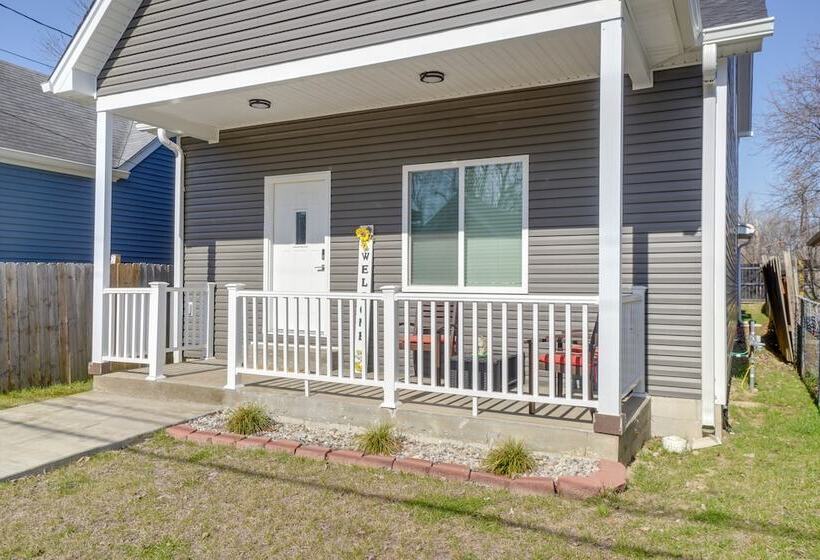 New Albany Home W/ Smart Tvs Near Ohio River!