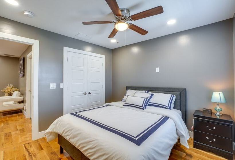 New Albany Home W/ Smart Tvs Near Ohio River!