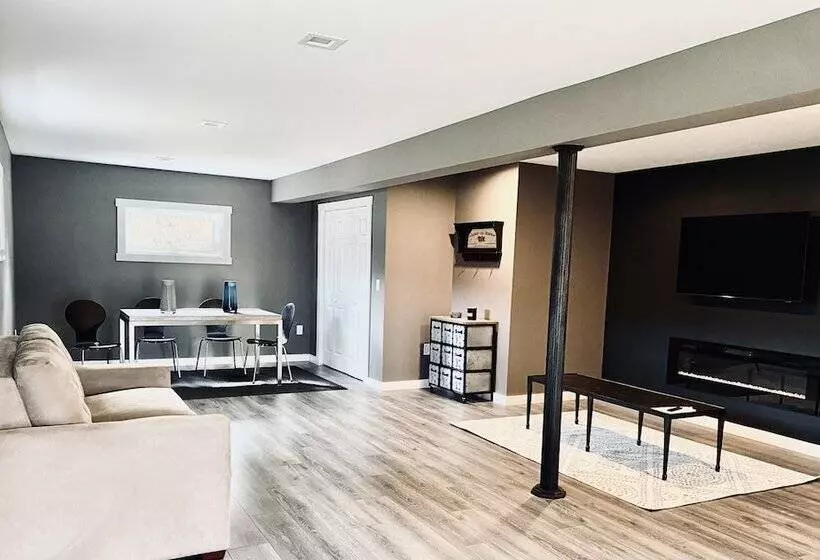 ペンション Carriage House 6098