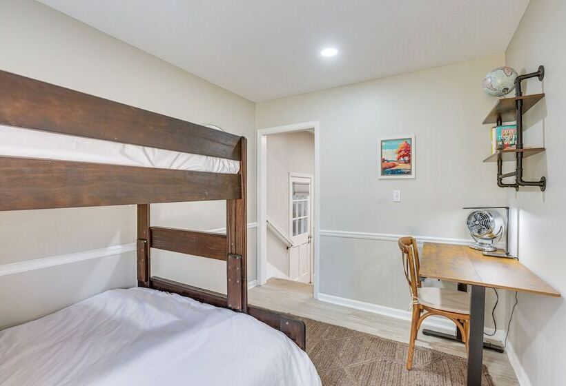 Stylish Home W/ Pool, 5 Mi To Bryant Denny Stadium