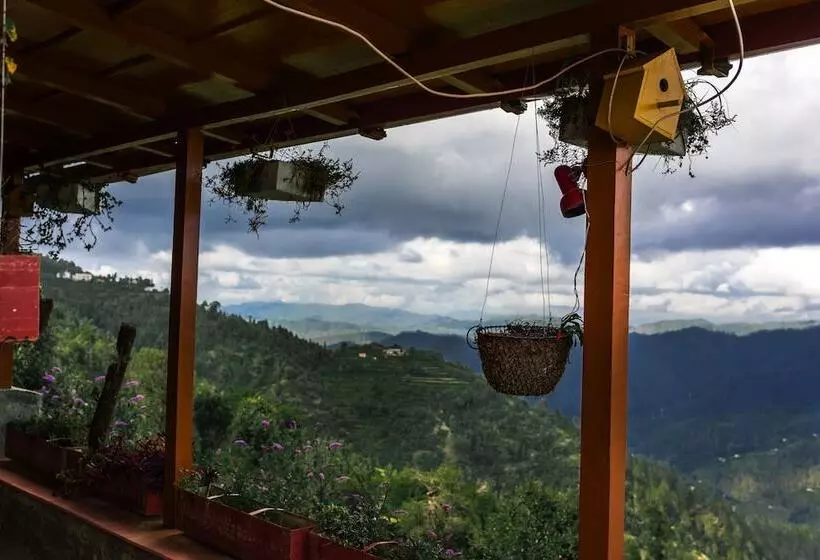 Retkeilymaja Panchachuli House