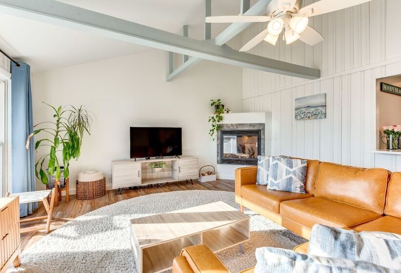 Beautiful Wells Cottage: Steps To Moody Beach!