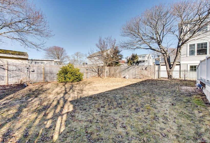 Beautiful Wells Cottage: Steps To Moody Beach!
